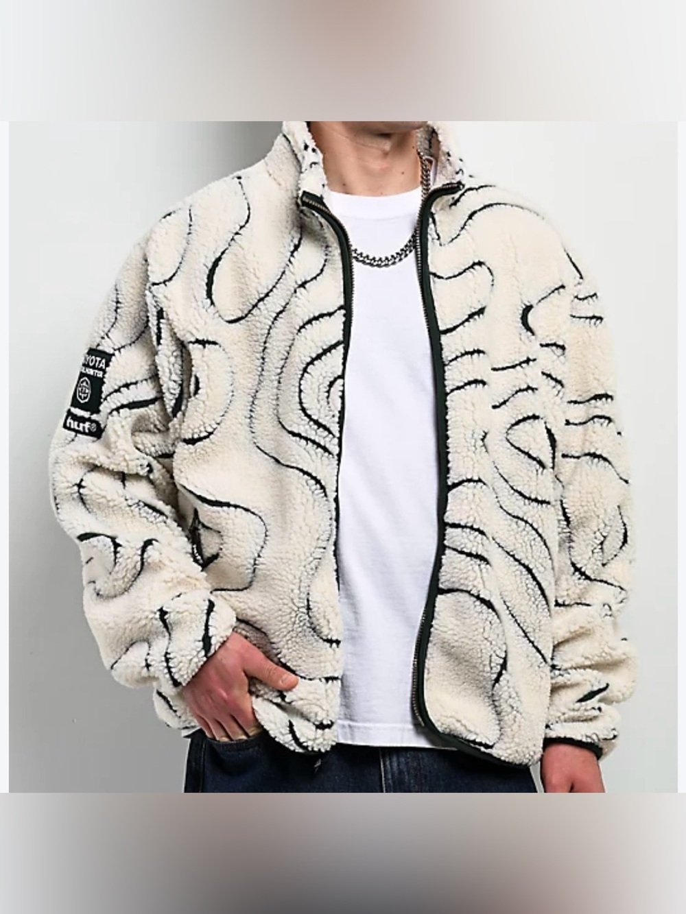 HUF Cream Sherpa Jacket with Black Swirl Lines M